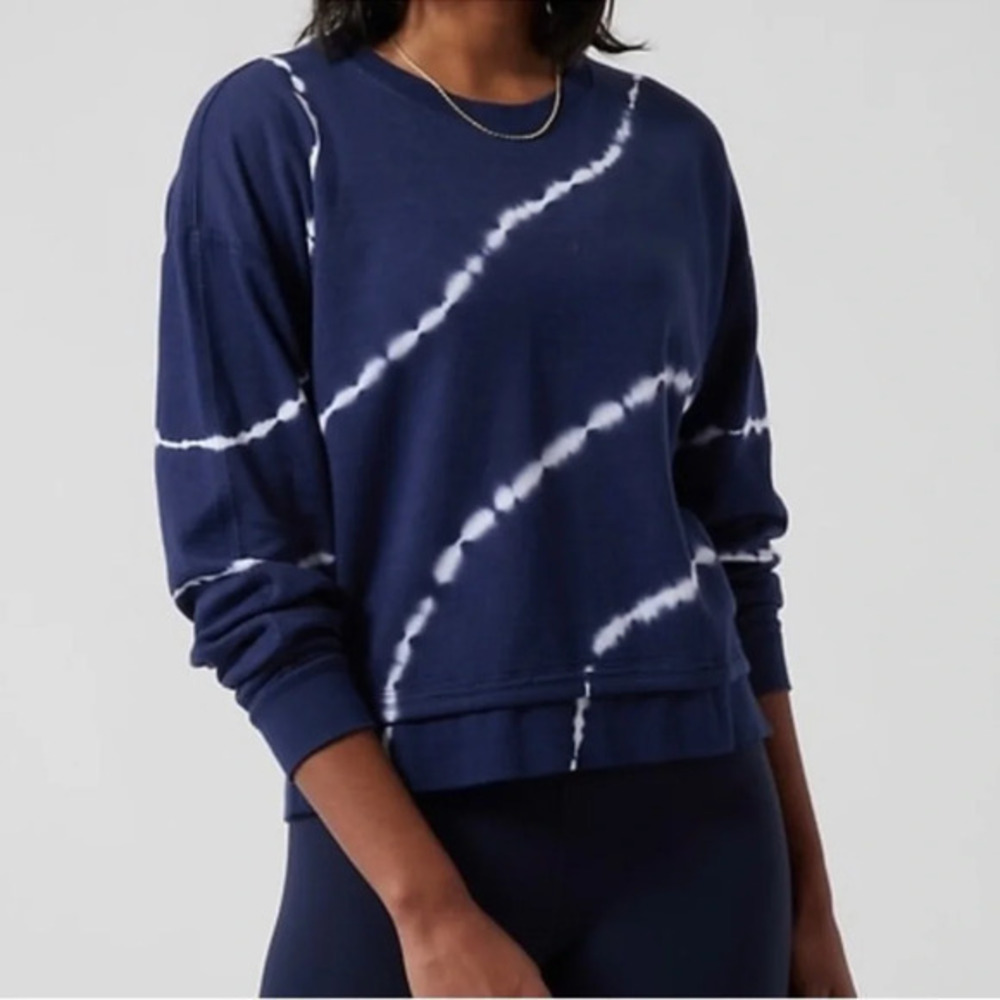 Athleta Sundown Sweatshirt Blue Tie Dye Crewneck Size Small